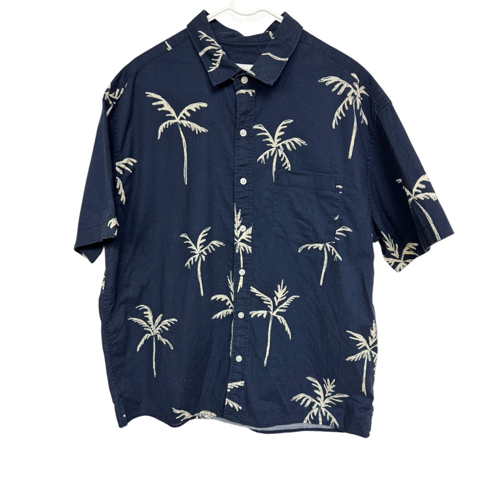 American Eagle Men's Navy Ivory Palm Tree Resort Shirt Large